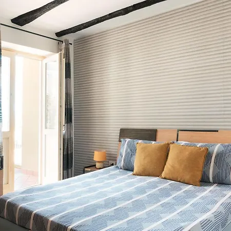 Altavilla Bed & Breakfast 4*
